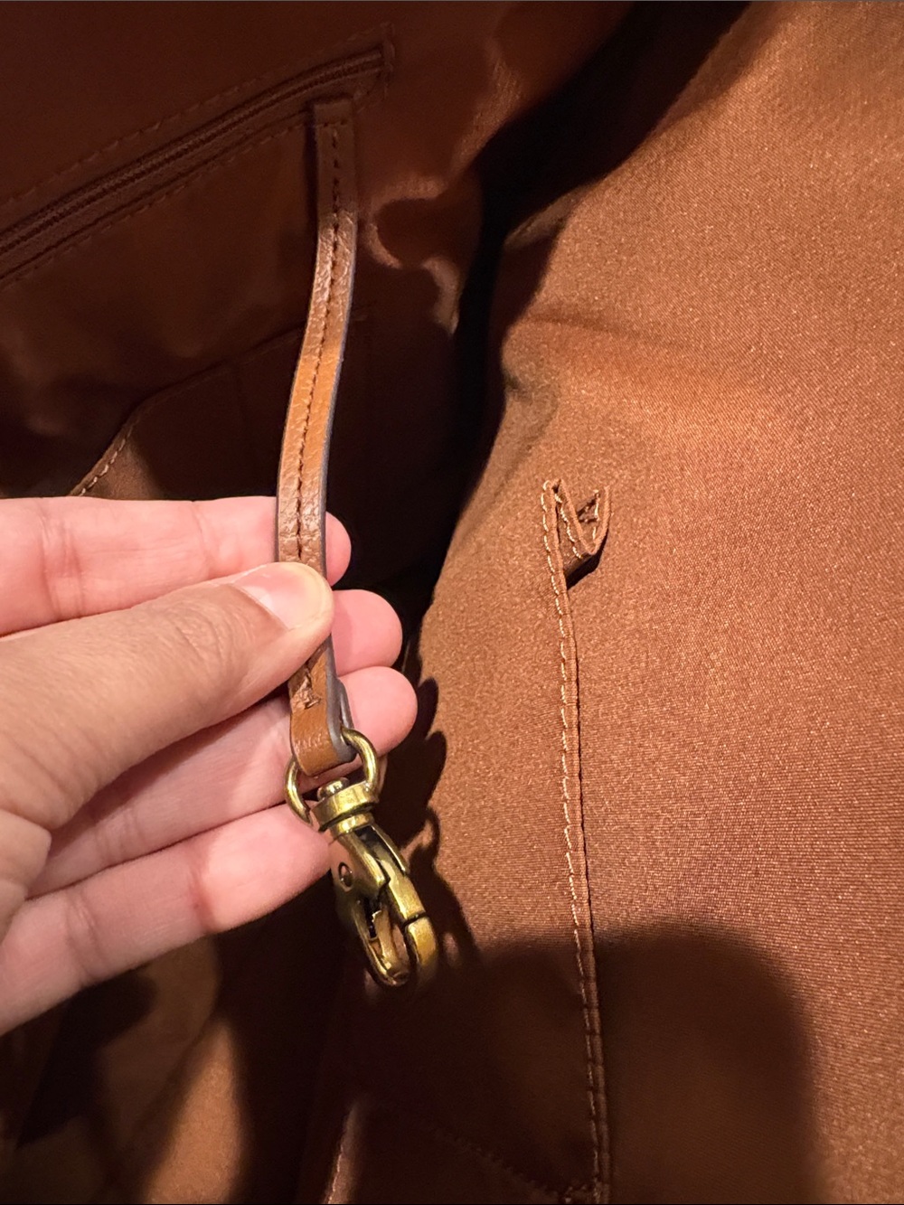 Fossil Leather Tote in Cognac Brown - Picture 6 of 8